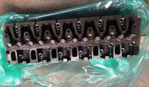 Cylinder Head 20799762